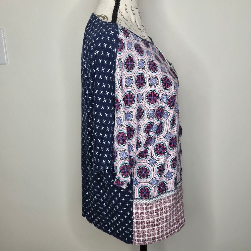 CHICOS Multicolor Patchwork Patterned Womens Shor… - image 4